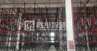 窄巷道貨架助力江西倉儲企業高效存儲，解決空間利用難題！