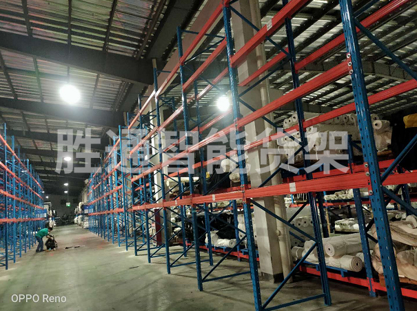 臺華橫梁貨架.jpg 臺華橫梁貨架.jpg