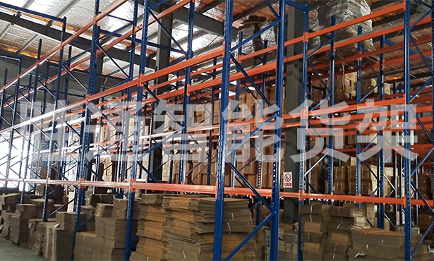 華奧斯園林工具重型橫梁貨架.jpg